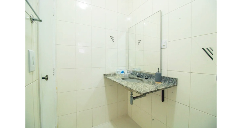 Lindo Sobrado à venda no Bairro do Parque São Domingos na Rua João Moreira