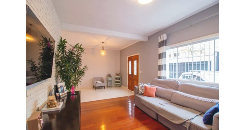 Lindo Sobrado à venda no Bairro do Parque São Domingos na Rua João Moreira