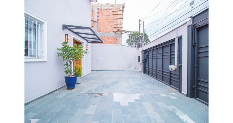 Lindo Sobrado à venda no Bairro do Parque São Domingos na Rua João Moreira