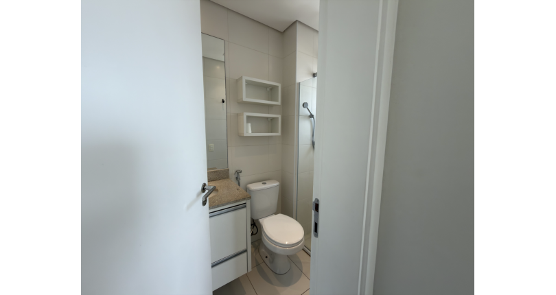 Apartamento à venda Avenida Ômega, 442, Melville Empresarial I e II - Imóveis à Venda