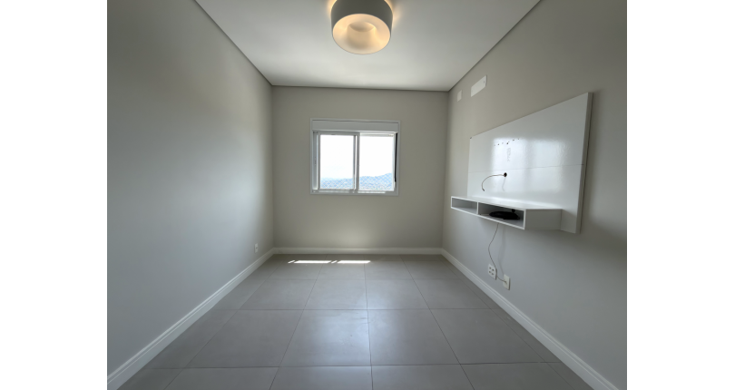 Apartamento à venda Avenida Ômega, 442, Melville Empresarial I e II - Imóveis à Venda