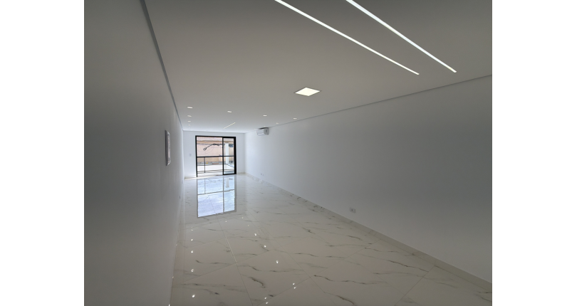 Belíssimo Sobrado novo à venda no Bairro do Parque São Domingos na Rua Homero Sales 758