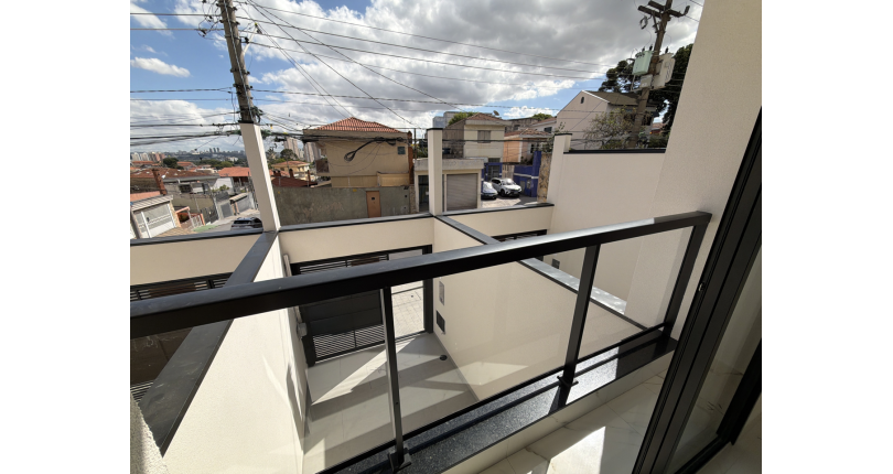 Belíssimo Sobrado novo à venda no Bairro do Parque São Domingos na Rua Homero Sales 758