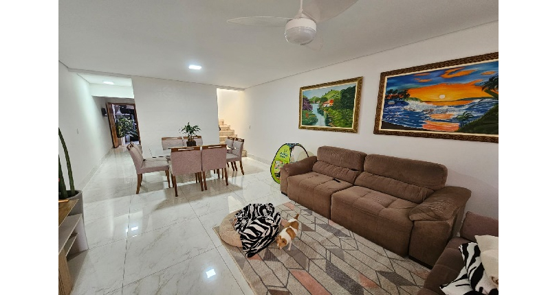 Belo Sobrado à venda no Bairro do  Jardim Marisa na Rua Avelino Ginjo