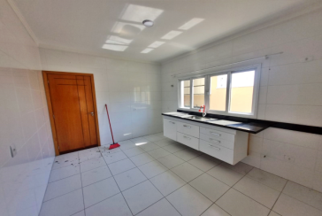  Belo Sobrado à venda no Bairro da Vila Barreto na Rua José Albano