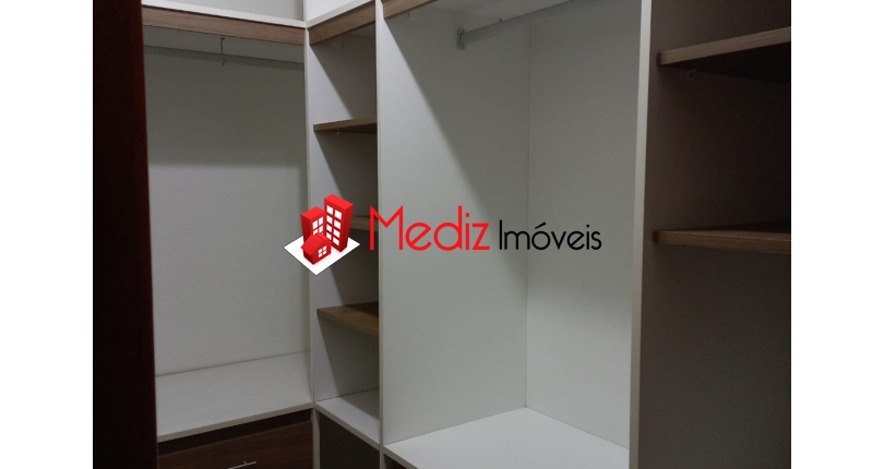 Bela Casa assobradada à venda no Bairro do Jardim Cidade Pirituba na Rua Pináceas