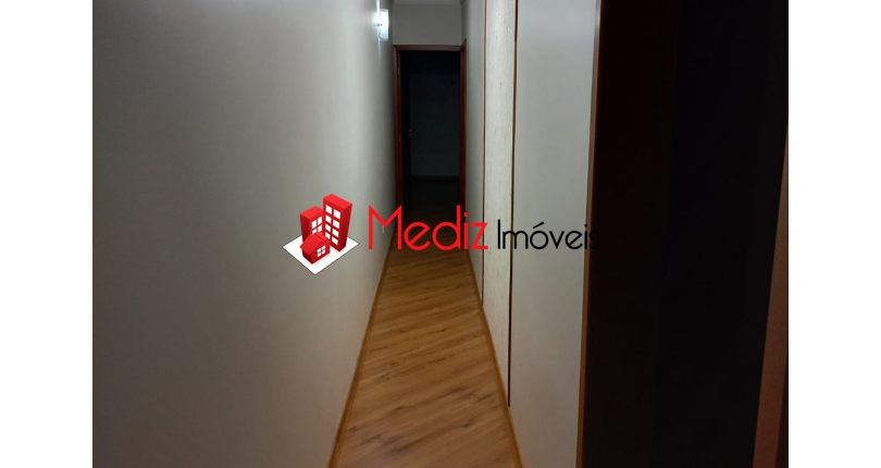 Bela Casa assobradada à venda no Bairro do Jardim Cidade Pirituba na Rua Pináceas