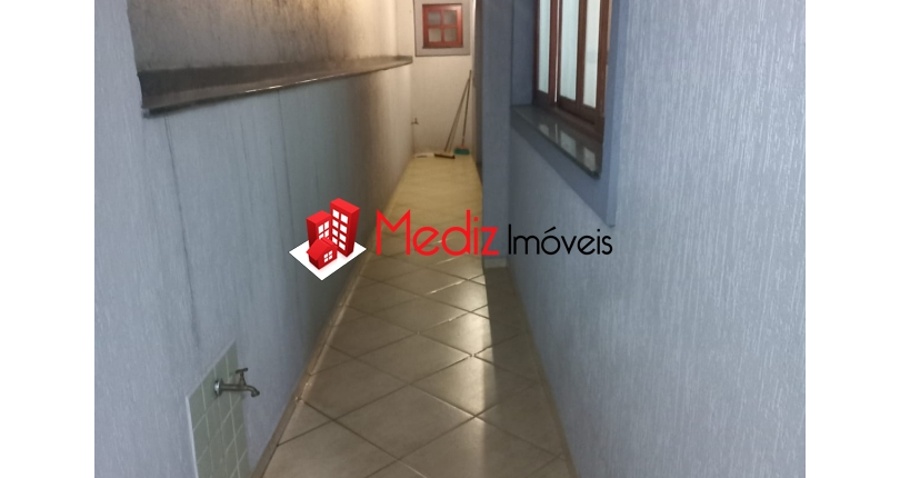 Bela Casa assobradada à venda no Bairro do Jardim Cidade Pirituba na Rua Pináceas