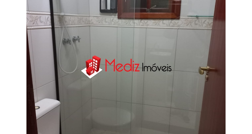 Bela Casa assobradada à venda no Bairro do Jardim Cidade Pirituba na Rua Pináceas