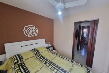 Belo Sobrado à venda no Bairro do Jardim Vivan na Rua Elvira Hidalgo