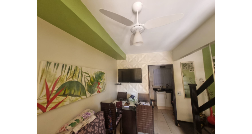 Belo Sobrado à venda no Bairro do Jardim Vivan na Rua Elvira Hidalgo