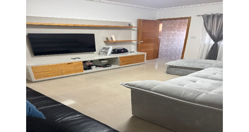 Sobrado à venda Rua Domingos de Magalhães, Parque Maria Domitila - Imóveis à Venda