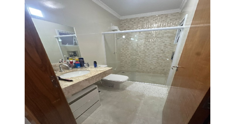 Sobrado à venda Rua Domingos de Magalhães, Parque Maria Domitila - Imóveis à Venda