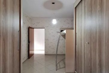 Belo Sobrado à venda no Bairro da Vila Santa Maria na Rua Andréa del Castagno