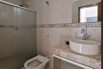 Belo Sobrado à venda no Bairro da Vila Santa Maria na Rua Andréa del Castagno