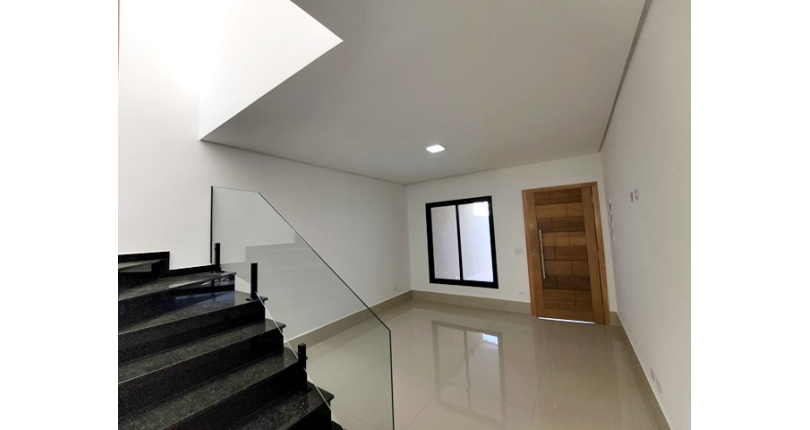  Lindo Sobrado novo à venda no Bairro do Jardim Maristela na Rua Horácio Romeu 188