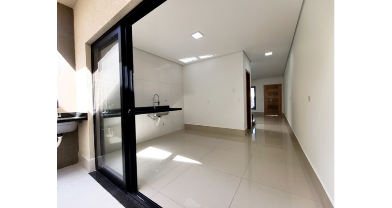  Lindo Sobrado novo à venda no Bairro do Jardim Maristela na Rua Horácio Romeu 190