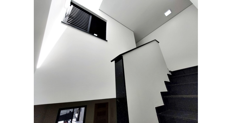  Lindo Sobrado novo à venda no Bairro do Jardim Maristela na Rua Horácio Romeu 190