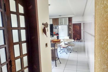 Belo Sobrado à venda no Bairro do Jardim Santa Fé (Zona Oeste) 