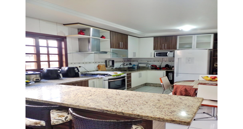 Belo Sobrado à venda no Bairro do Jardim Santa Fé (Zona Oeste) 