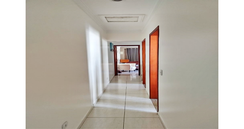 Belo Sobrado à venda no Bairro do Jardim Santa Fé (Zona Oeste) 