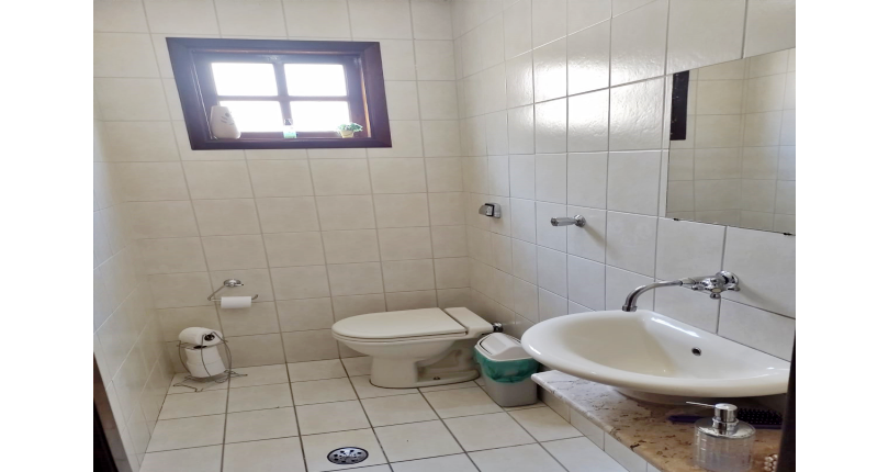 Belo Sobrado à venda no Bairro do Jardim Santa Fé (Zona Oeste) 