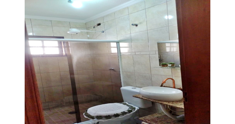 Belo Sobrado à venda no Bairro do Jardim Santa Fé (Zona Oeste) 