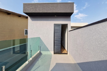 Lindo Sobrado novo à venda na Chácara São João na Rua Flor de Couro 63