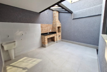 Lindo Sobrado novo à venda na Chácara São João na Rua Flor de Couro 63