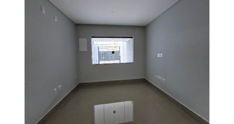 Lindo Sobrado novo à venda na Chácara São João na Rua Flor de Couro 63