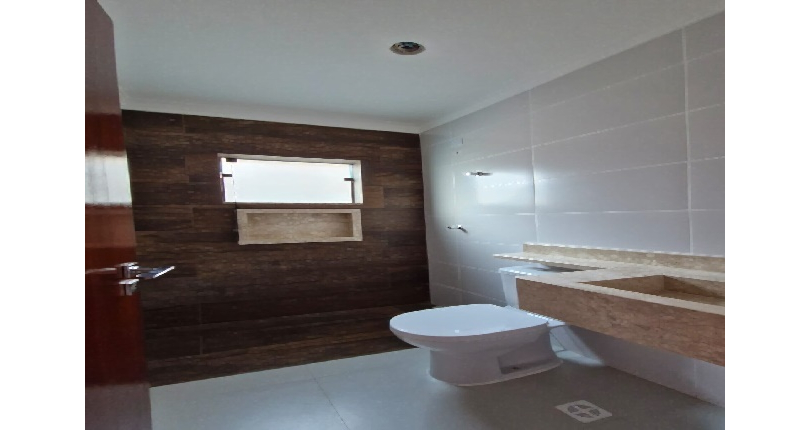 Lindo Sobrado novo à venda na Chácara São João na Rua Flor de Couro 63