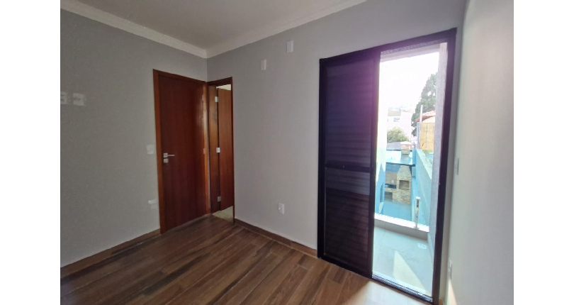 Lindo Sobrado novo à venda na Chácara São João na Rua Flor de Couro 63