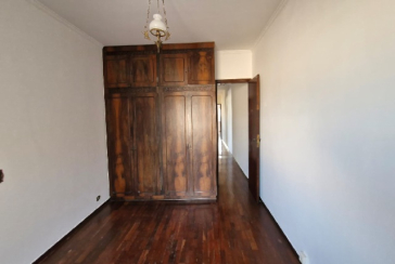 Sobrado à venda no Bairro da Vila Santa Edwiges na Rua Físico Lawrence