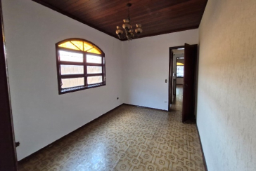 Sobrado à venda no Bairro da Vila Santa Edwiges na Rua Físico Lawrence