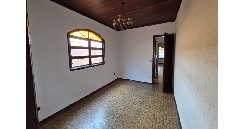 Sobrado à venda no Bairro da Vila Santa Edwiges na Rua Físico Lawrence