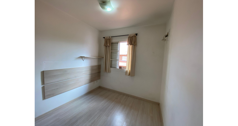 Lindo Sobrado à venda no Bairro do Jaraguá na Rua Professor Nobil Marcacini 39, no Condomínio Villagio Di Torino,