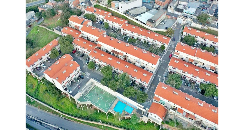 Sobrado à venda no Bairro do Jardim Jaraguá na Rua Francisco Bellazzi 120