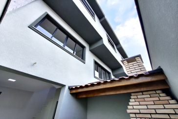 Lindo Sobrado novo à venda no Bairro do Jardim Maristela na Rua Coronel Augusto Machado 330