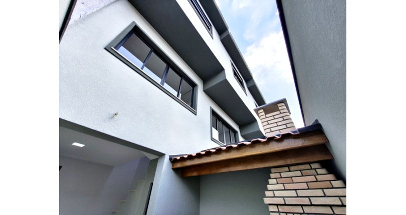 Lindo Sobrado novo à venda no Bairro do Jardim Maristela na Rua Coronel Augusto Machado 330