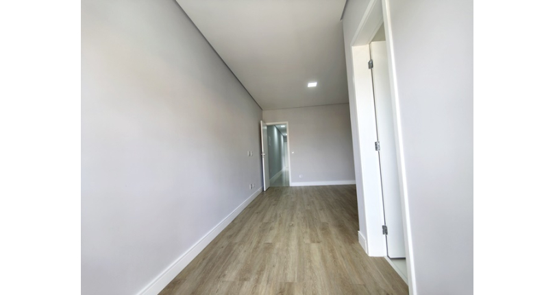 Lindo Sobrado novo à venda no Bairro do Jardim Maristela na Rua Coronel Augusto Machado 330