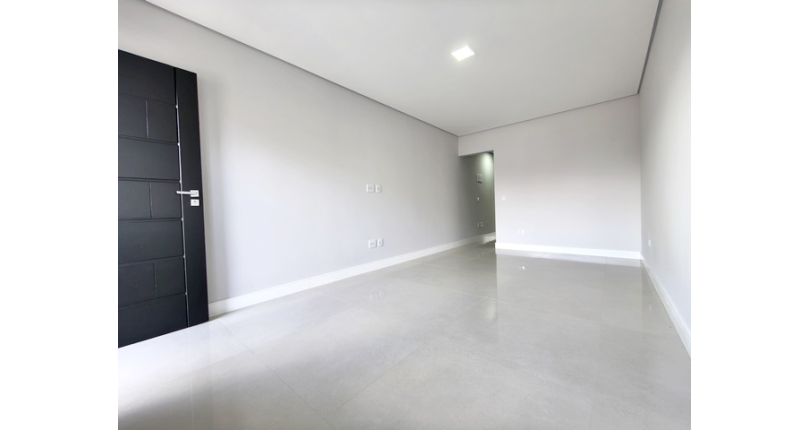 Lindo Sobrado novo à venda no Bairro do Jardim Maristela na Rua Coronel Augusto Machado 330