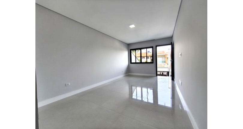 Lindo Sobrado novo à venda no Bairro do Jardim Maristela na Rua Coronel Augusto Machado 330