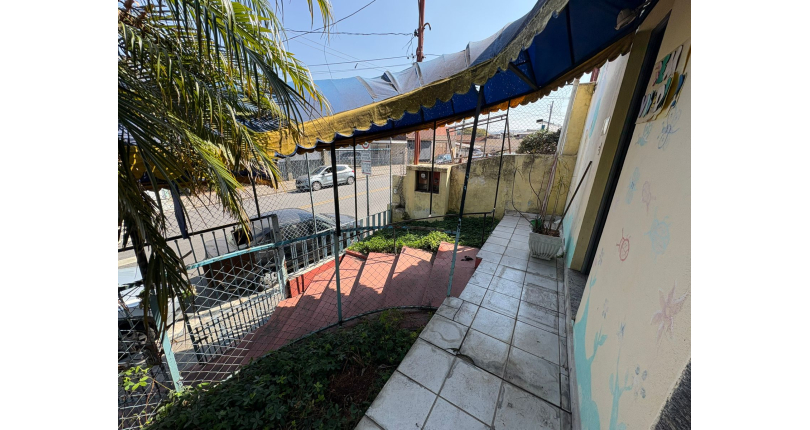 Casa Comercial à venda no Jardim São José (Zona Norte) 