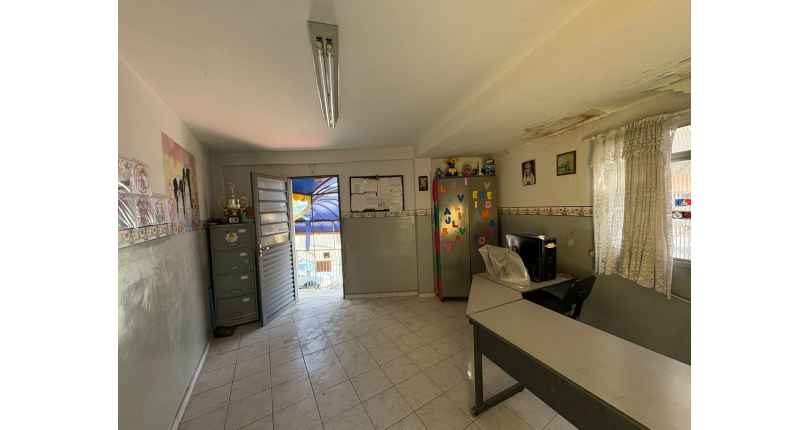 Casa Comercial à venda no Jardim São José (Zona Norte) 