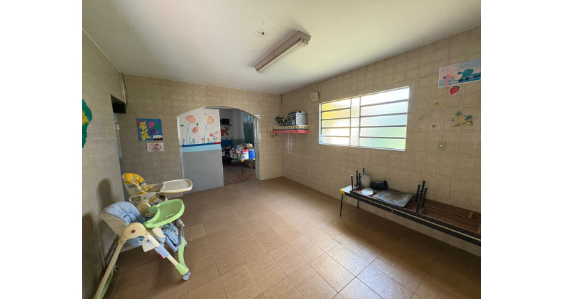 Casa Comercial à venda no Jardim São José (Zona Norte) 