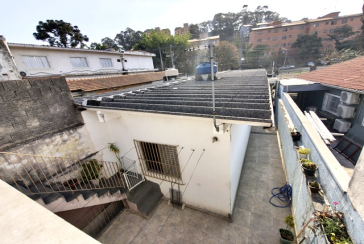 Casa Térrea à venda no Bairro do Parque Panamericano na Estrada do Corredor