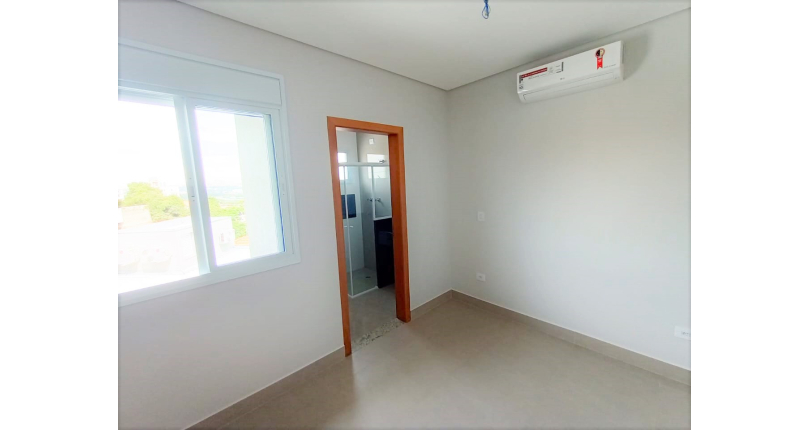 Sobrado novo à venda no Bairro do Parque São Domingos na Rua Doutor Odon Carlos de Figueiredo Ferraz 855