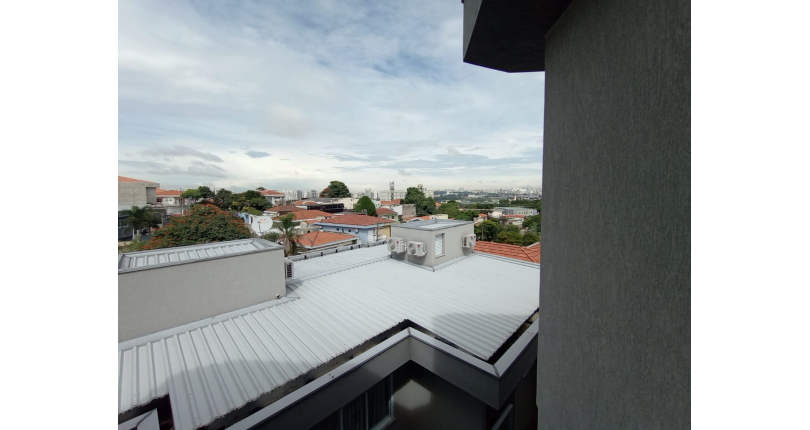 Sobrado novo à venda no Bairro do Parque São Domingos na Rua Doutor Odon Carlos de Figueiredo Ferraz 855