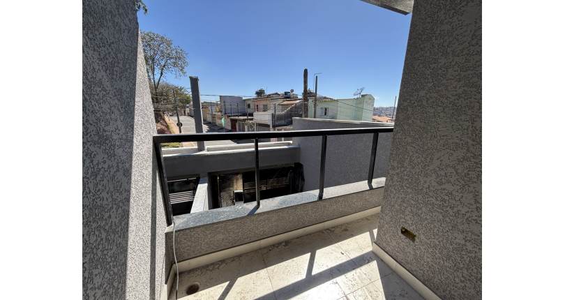 Sobrado em construção novo à venda no Bairro da Vila Perus na Rua Roque Callage 276