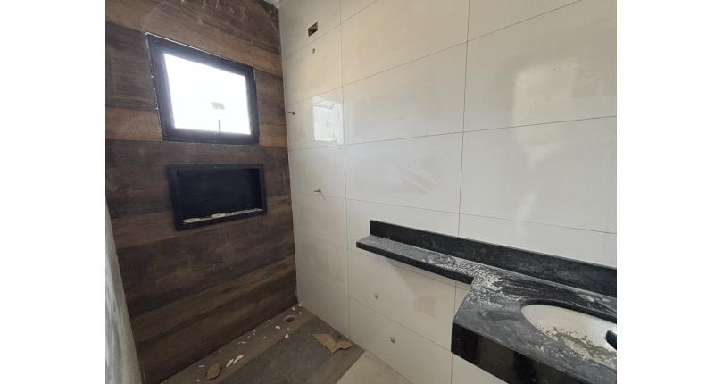 Sobrado em construção novo à venda no Bairro da Vila Perus na Rua Roque Callage 274